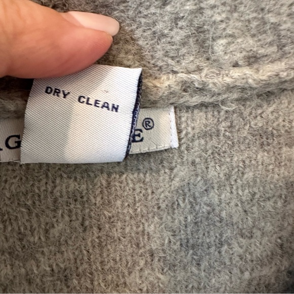 Eagle Eye grey wool cardigan tulle floral embellishment size large - Picture 13 of 13